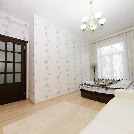 Apartament On Leningradskaya 1a Mińsk